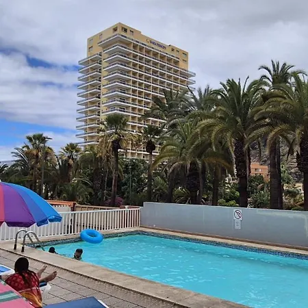 Playa Martianez * 拉克鲁斯